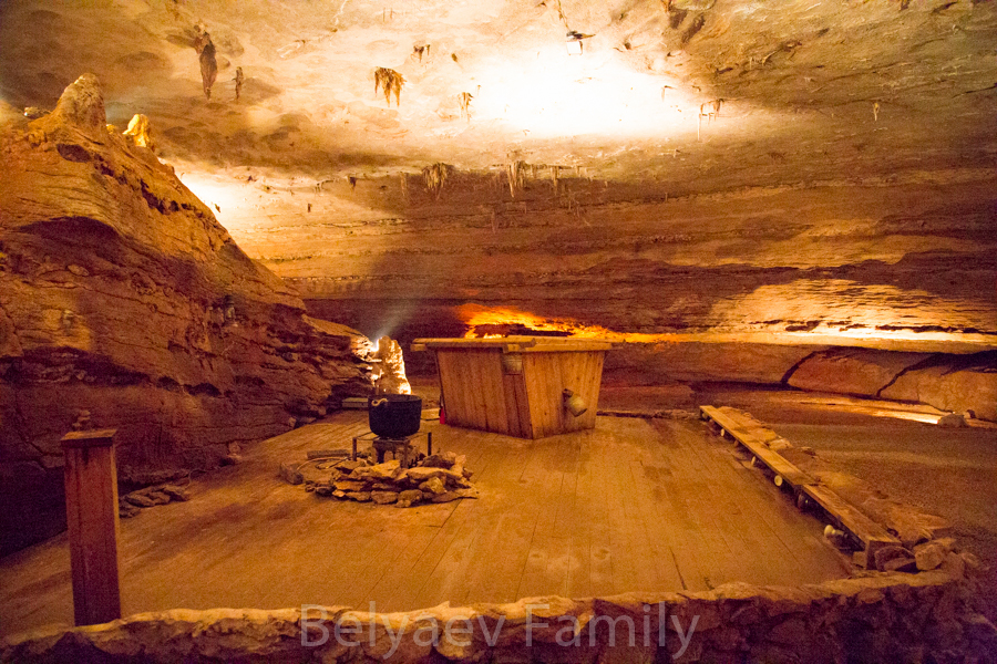 Здесь даже иногда выступали знаменитости